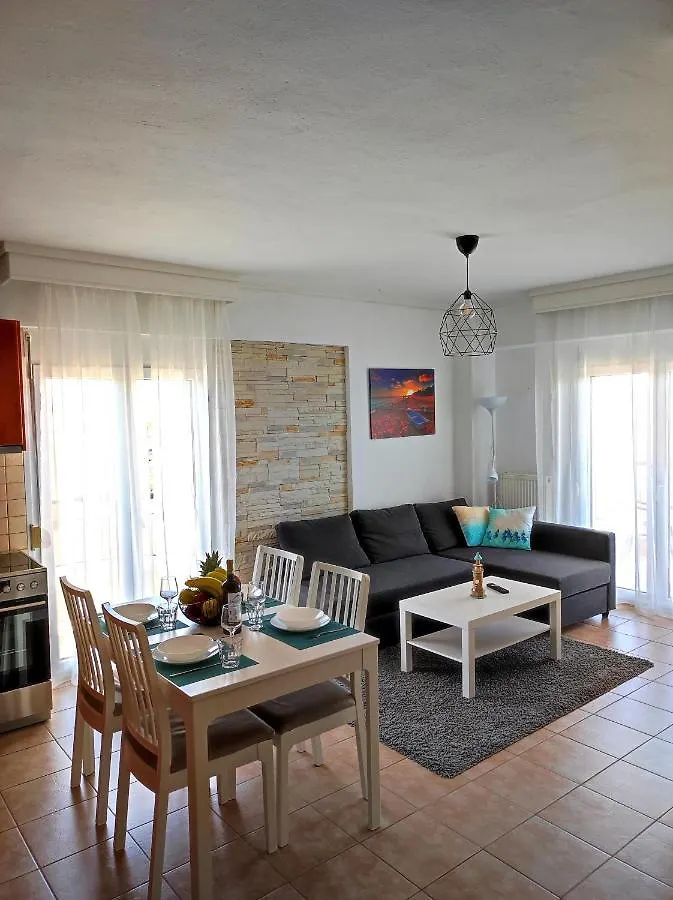 Sea Breeze Apartment Neo Epivates