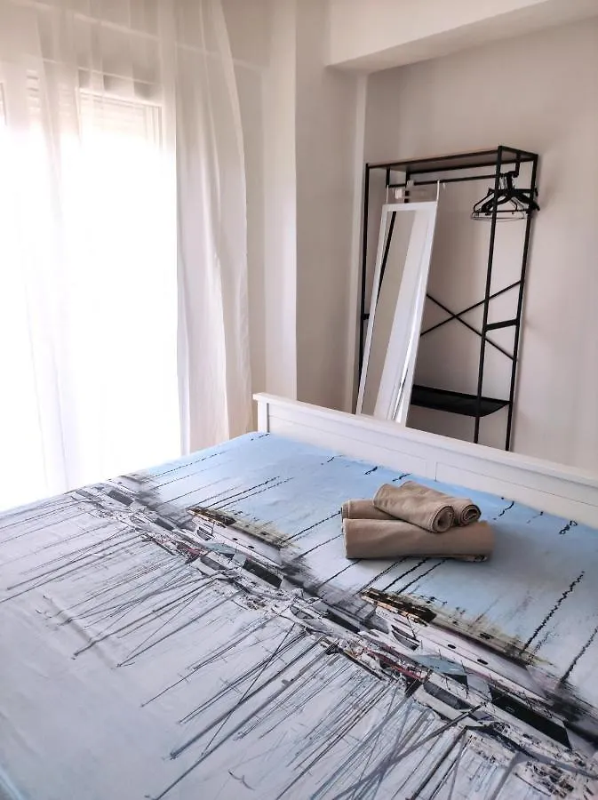 Sea Breeze Apartment Neo Epivates
