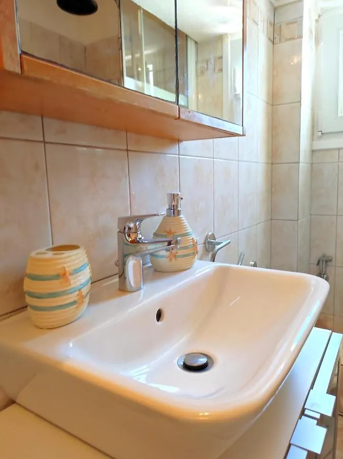 Sea Breeze Apartment Neo Epivates