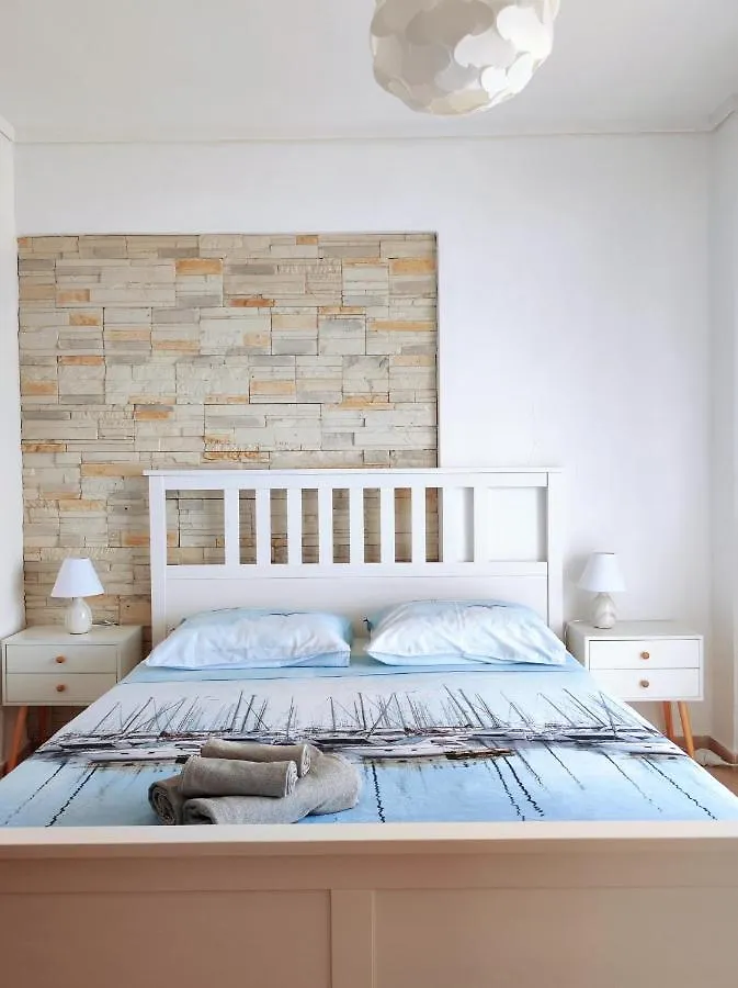 Sea Breeze Apartment نيوي إيبيفاتاي اليونان